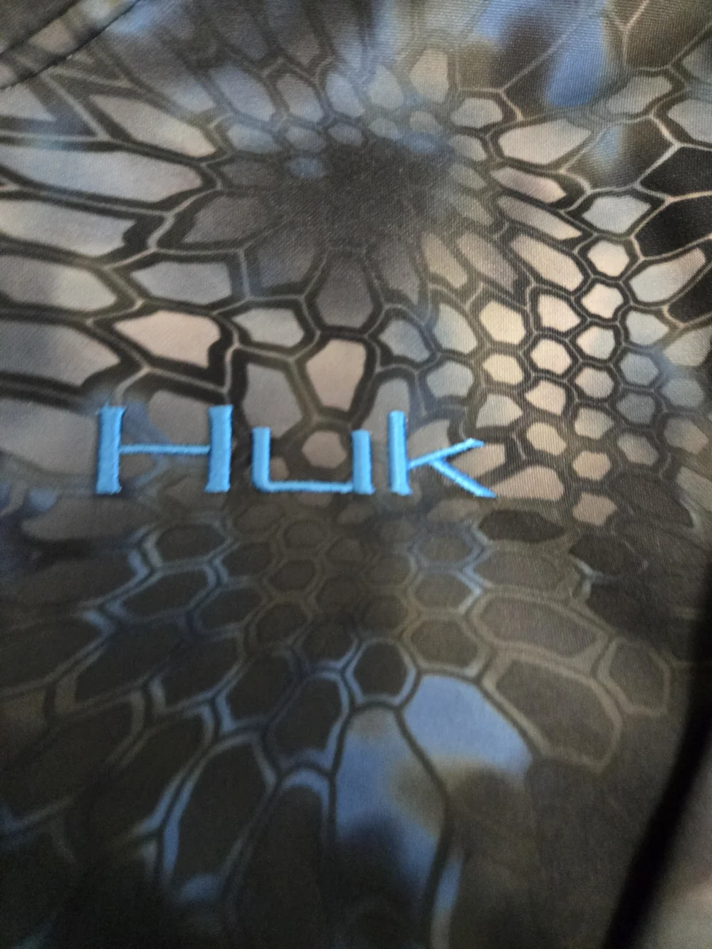 Huk Men’s Blue/Black Fishing Swim Top Size L #570